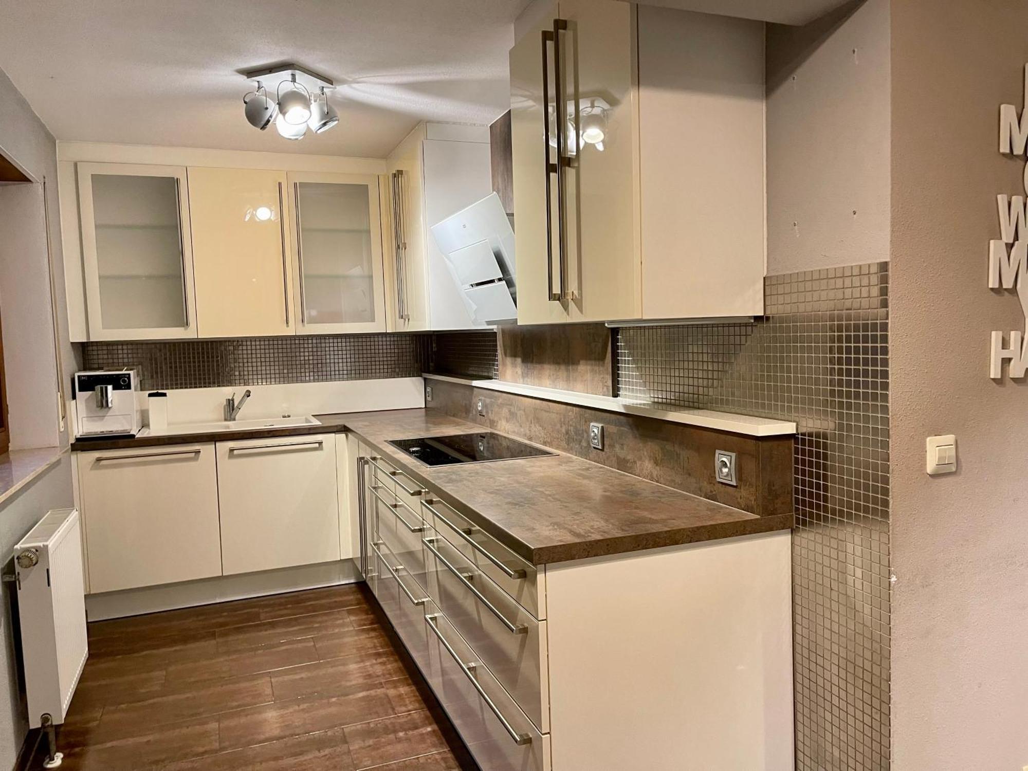 Wunderschoenes 2 Zimmer Apartment Zentrum Goldstadt Пфорцхайм Экстерьер фото